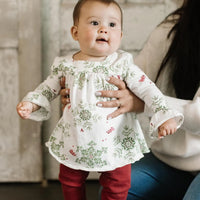 Burt's Bees Holiday Snowflakes Organic Tunic & Pants Set